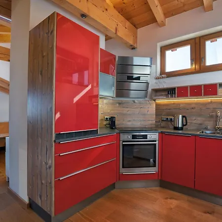 Na-home Kaiser Loft Apartment